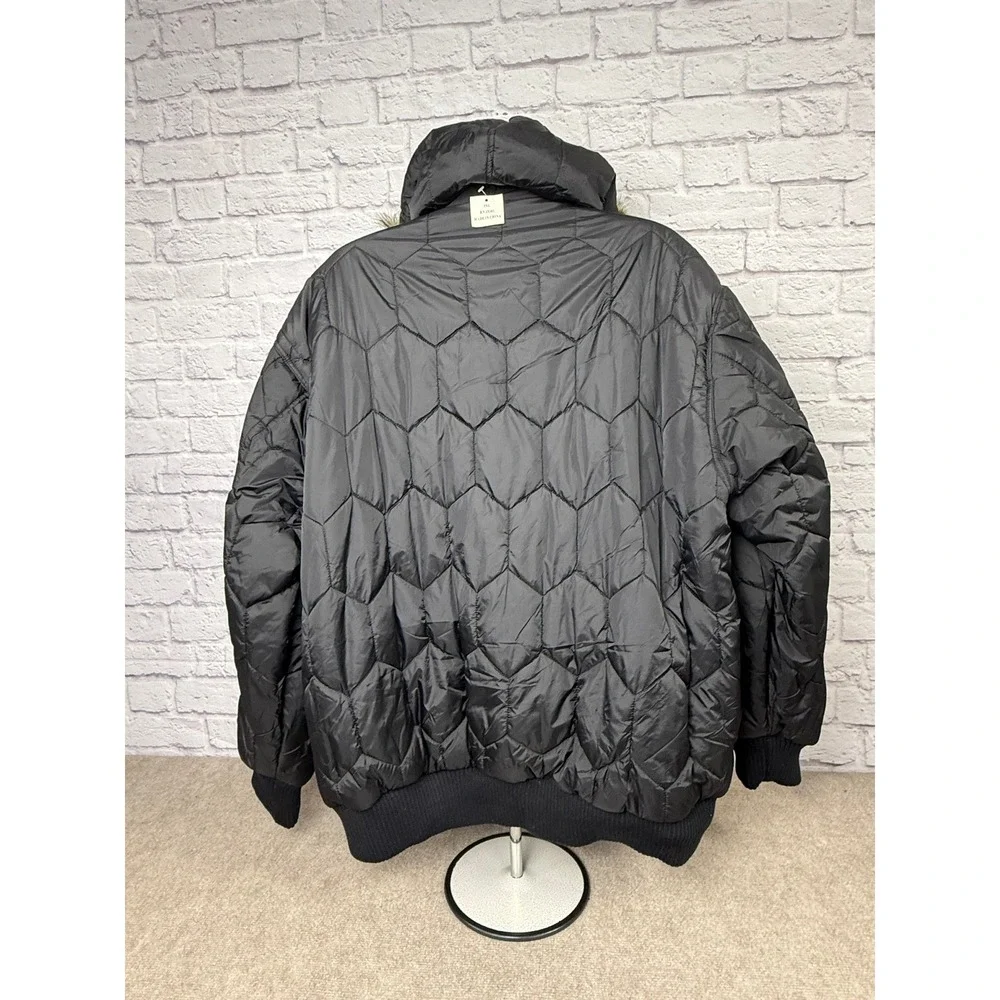 VTG Akademiks Mens Black Quilted Reversible Hooded Winter Puffer Jacket Fur Trim